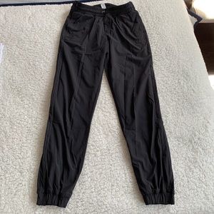 IVIVVA (LULULEMON) Lined Trackpants